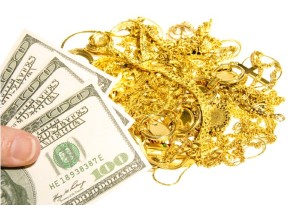 Обмен золота на деньги