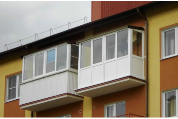 Остекление балкона на верхнем этаже